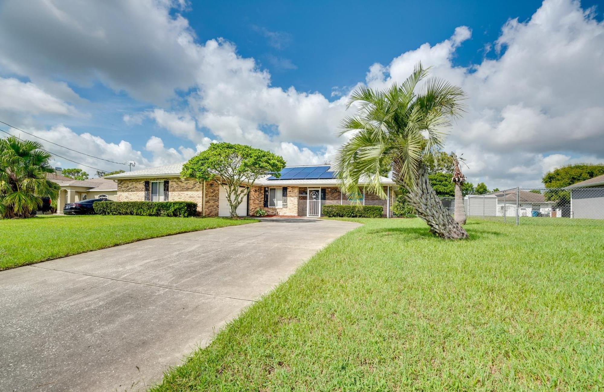 Villa Spring Hill Retreat With Heated Pool And 4-In-1 Grill Exterior foto